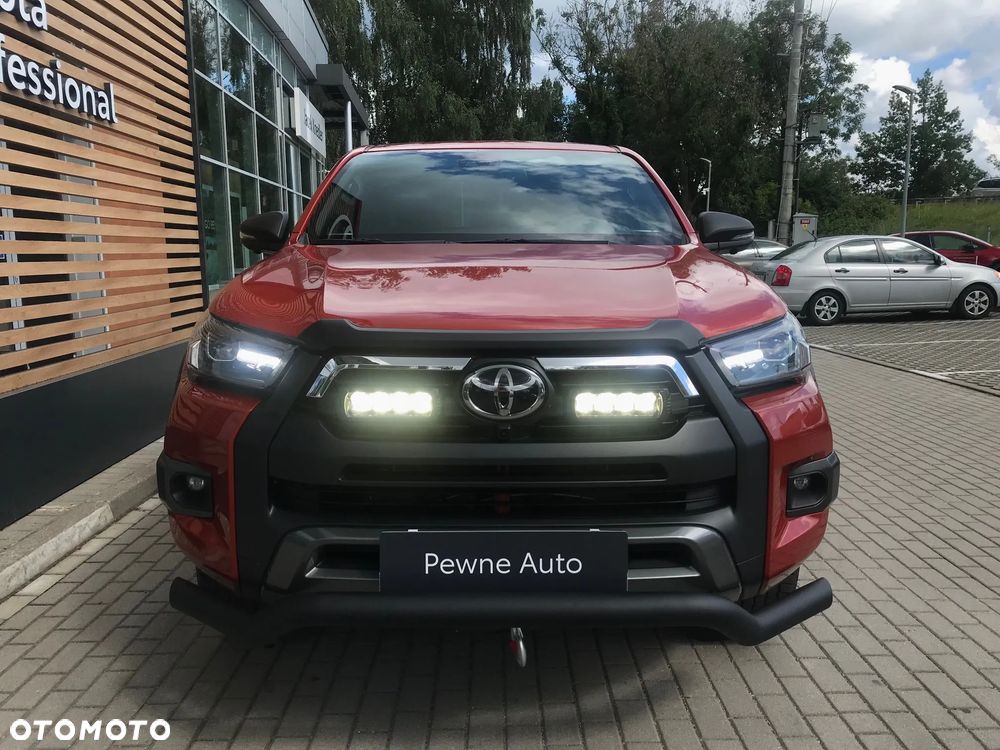 Toyota Hilux 2.8 D-4D mHEV Double Cab Invincible 4x4 - 12