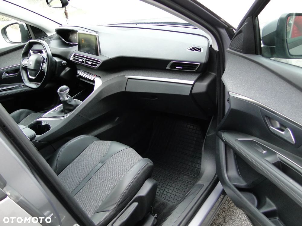 Peugeot 3008 BlueHDi 130 Stop & Start Roadtrip - 19