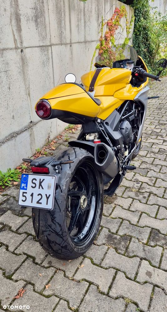 MV AGUSTA Superveloce - 16