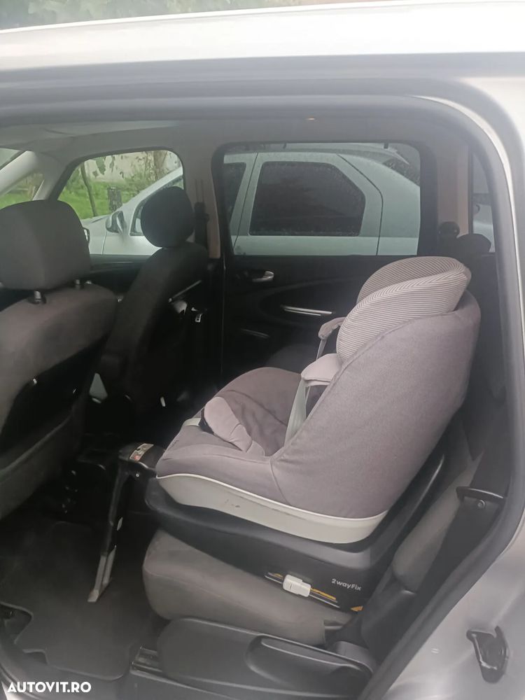 Ford Galaxy 2.0 TDCi DPF Ghia - 6