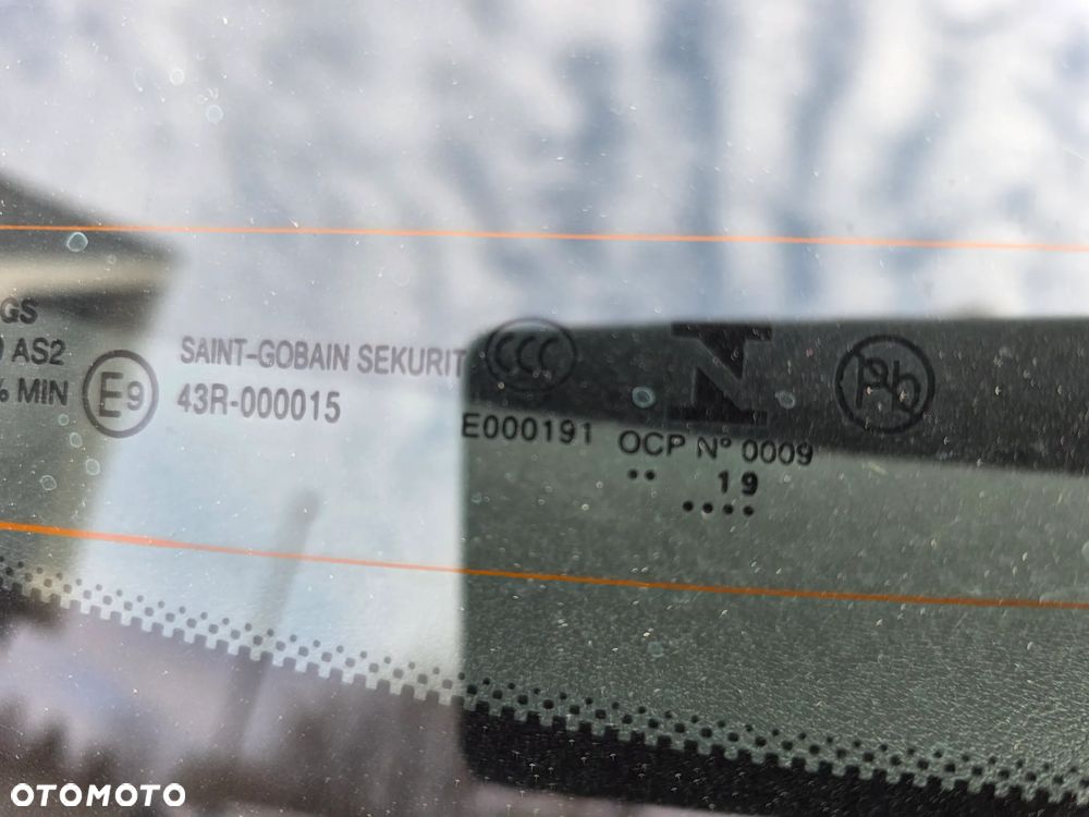 Opel Crossland X - 11