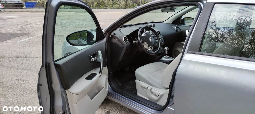 Nissan Qashqai 2.0 Acenta CVT - 8