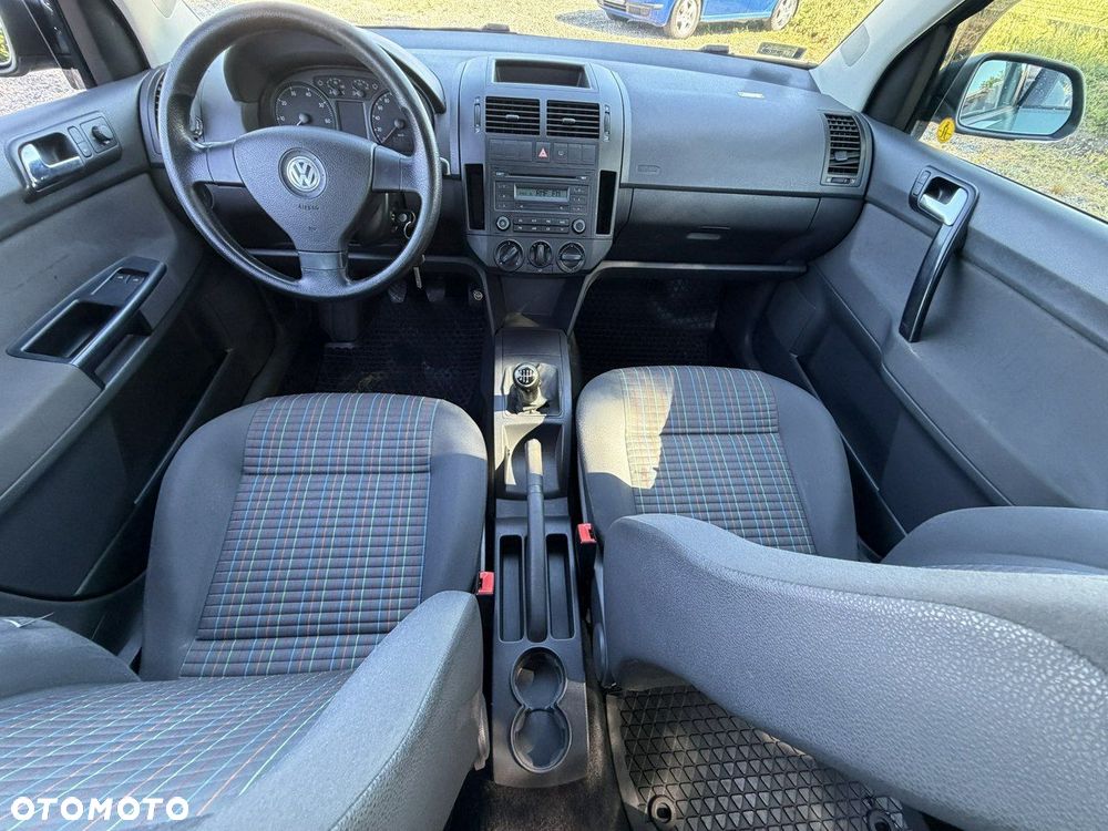 Volkswagen Polo - 7