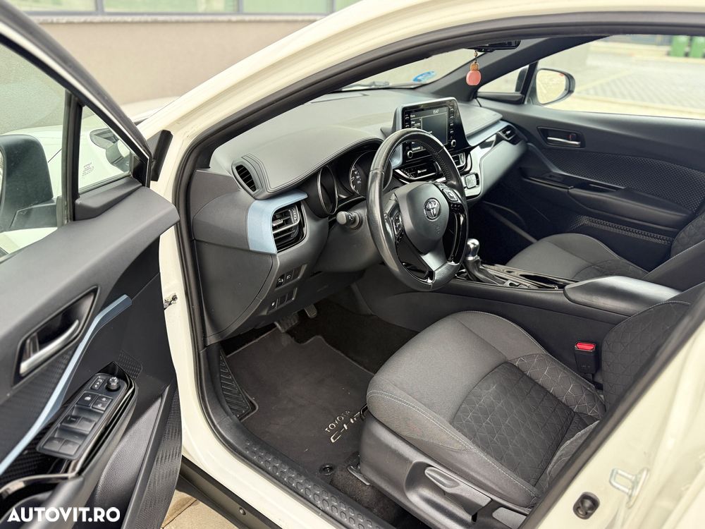 Toyota C-HR 1.8 HSD 122 CP 4x2 CVT C-ult Style bi-tone - 33