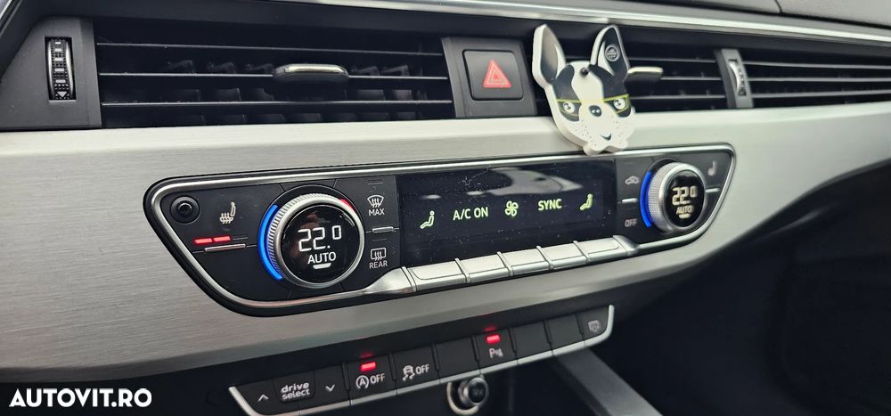 Audi A4 2.0 TDI S tronic Sport - 7
