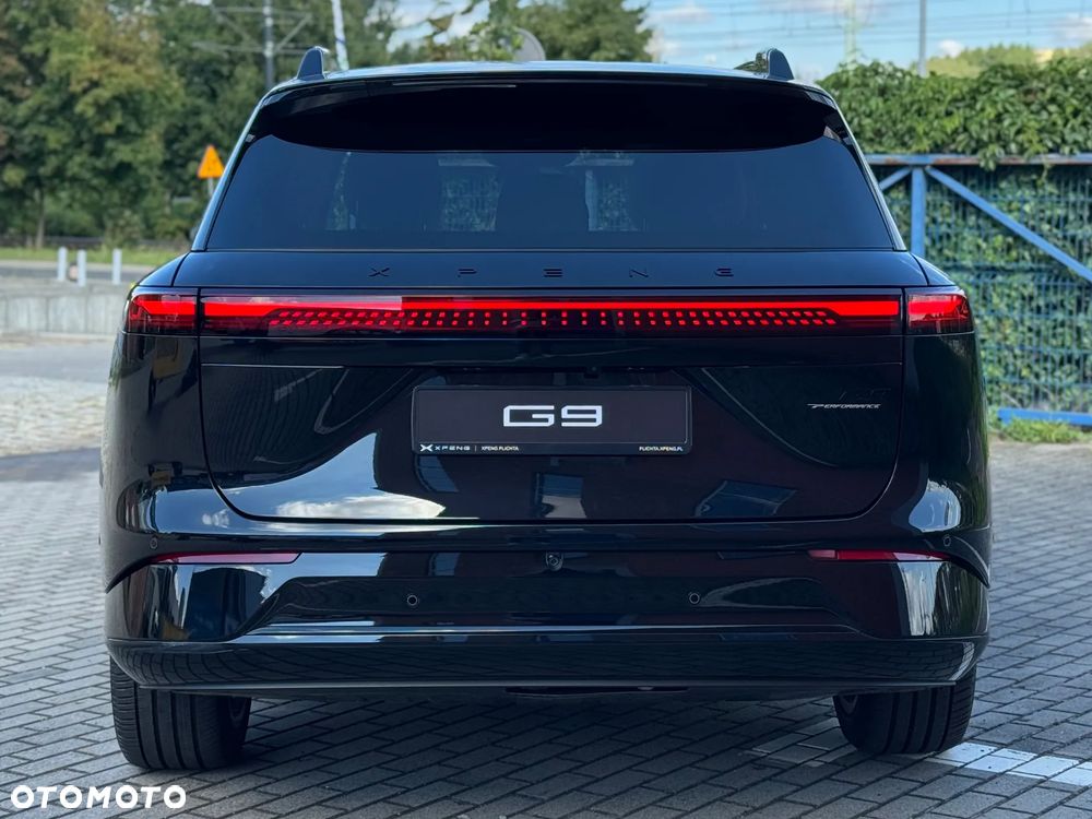 XPeng G9 - 6