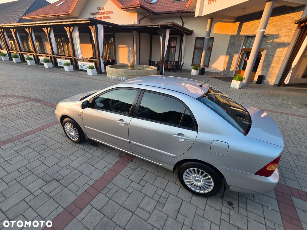 Toyota Corolla 1.6 VVT-i Prestige - 3