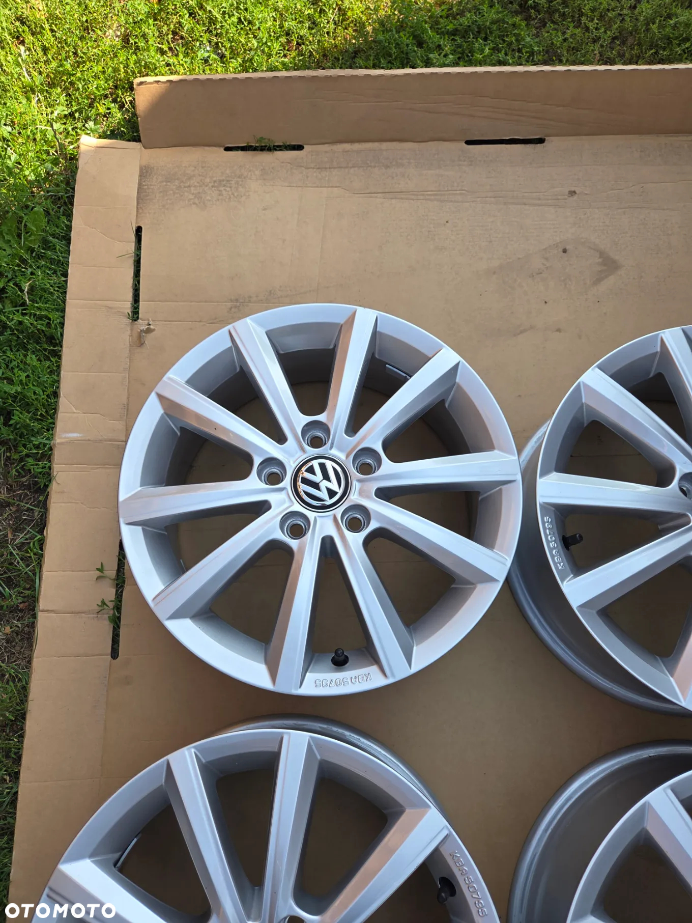 Felgi Aluminiowe VW Golf T-Roc Sportvan 16 Cali 6Jx16H2 ET 48 5G0071496B 5G0073566G - 6