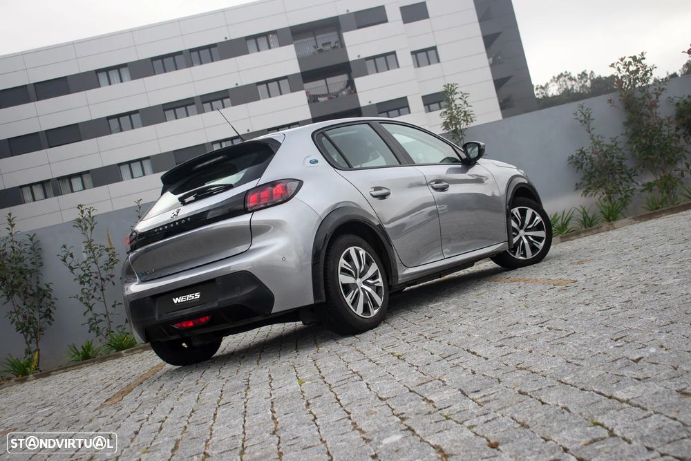 Peugeot e-208 Allure Pack - 2