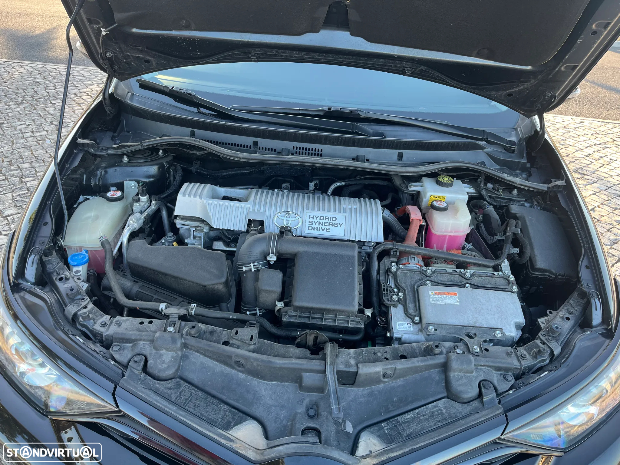 Toyota Auris 1.8 HSD Comfort +P.Techno+P.Sport - 18