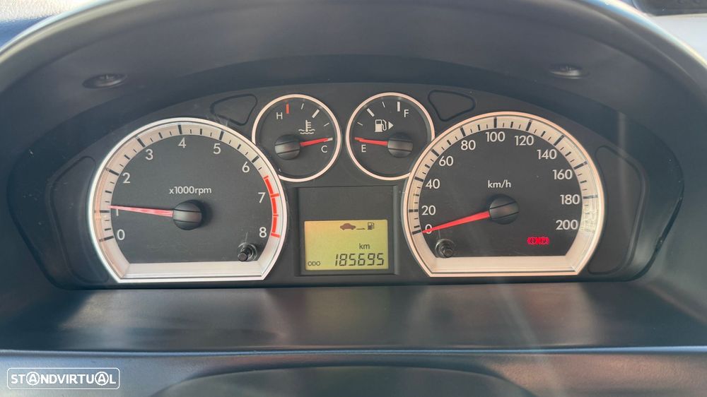 Chevrolet Aveo 1.2 LS - 17