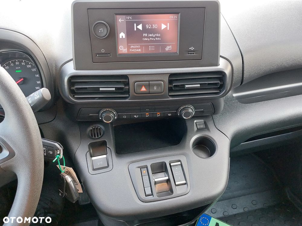 Opel Combo-E Cargo XL - 8