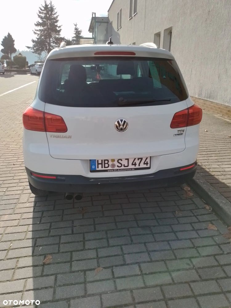 Volkswagen Tiguan - 4