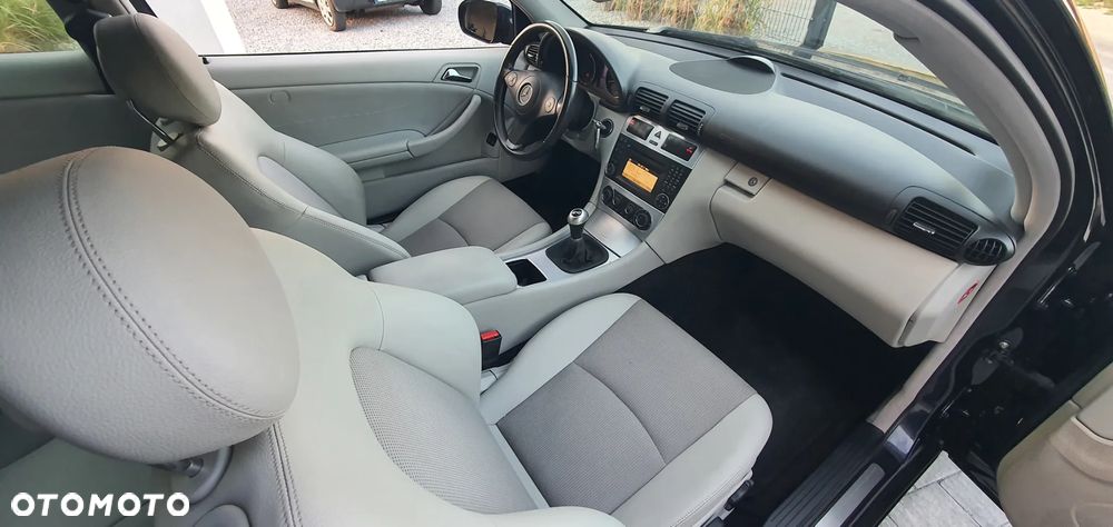 Mercedes-Benz CLC 180 Kompressor - 32