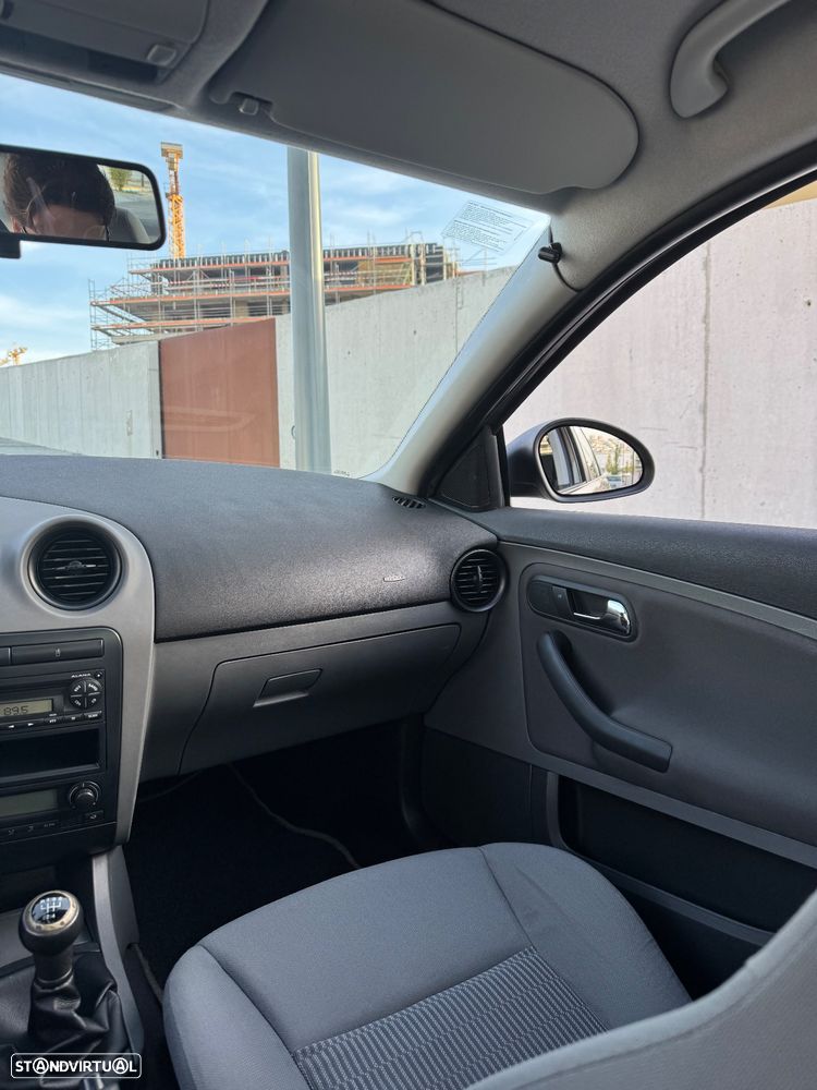 SEAT Cordoba - 12