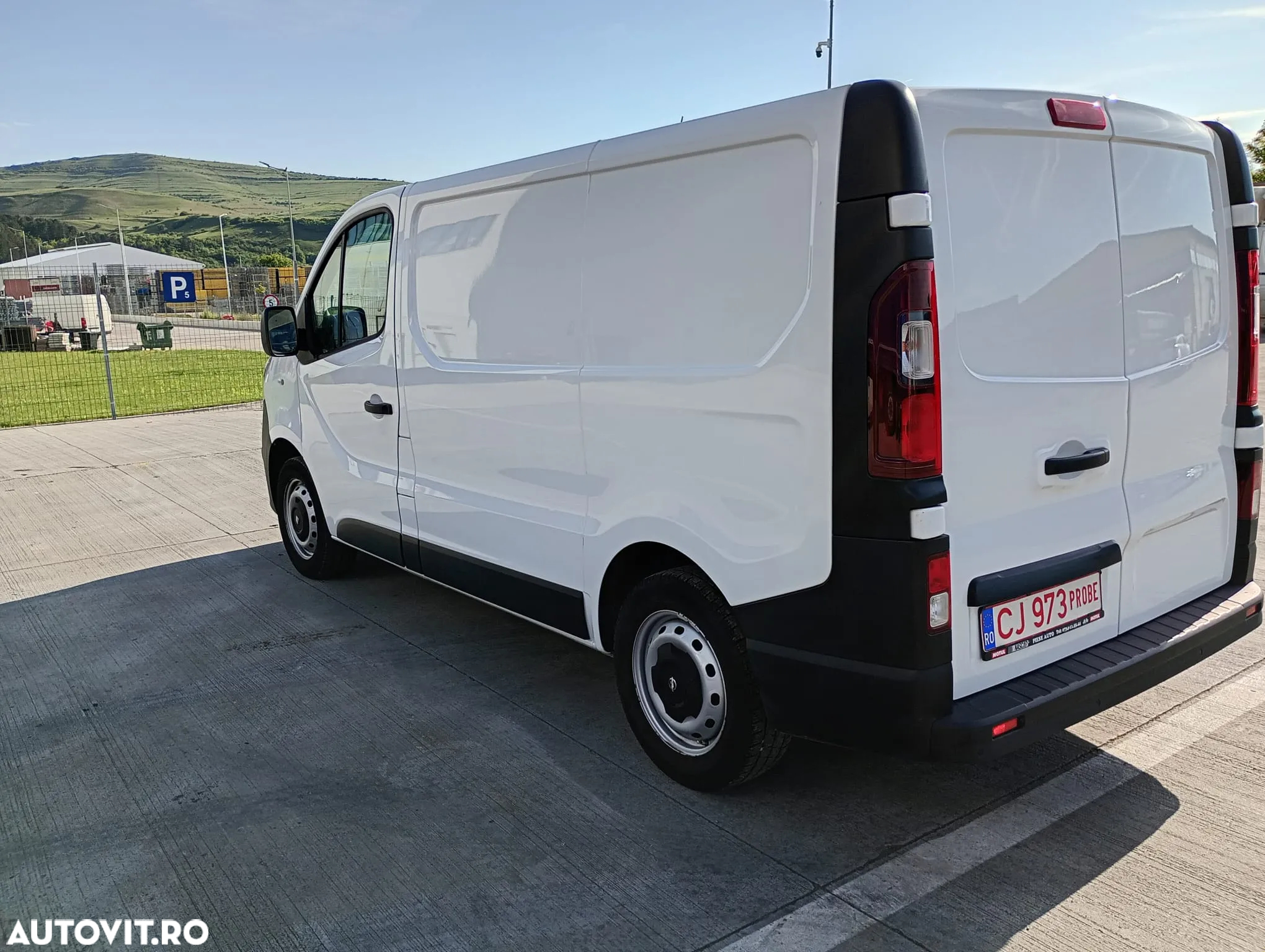 Opel Vivaro - 3