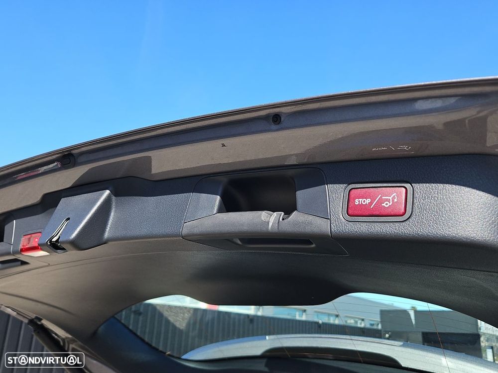 Mercedes-Benz GLB 180 d Style - 19