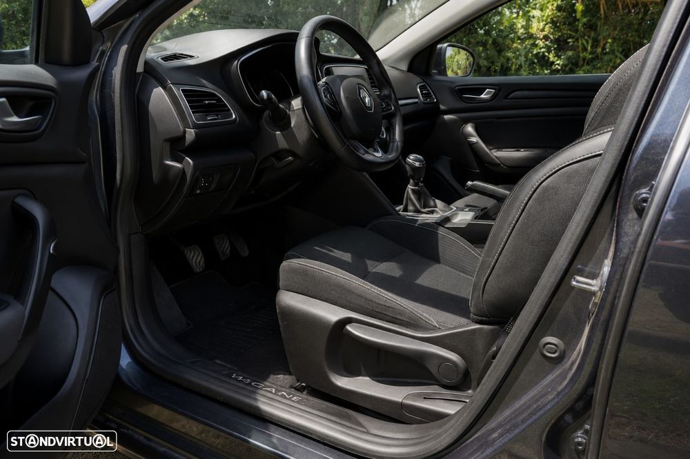 Renault Mégane 1.5 dCi Dynamique S - 14