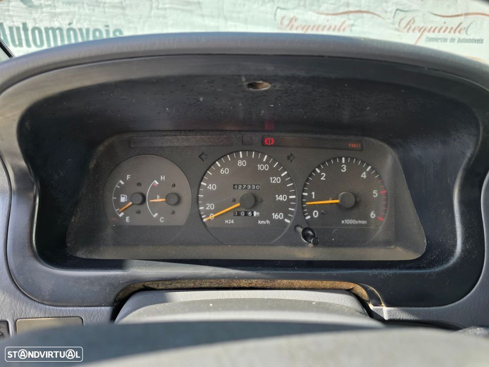 Toyota HiAce 2.4 D LXH12LB - 20