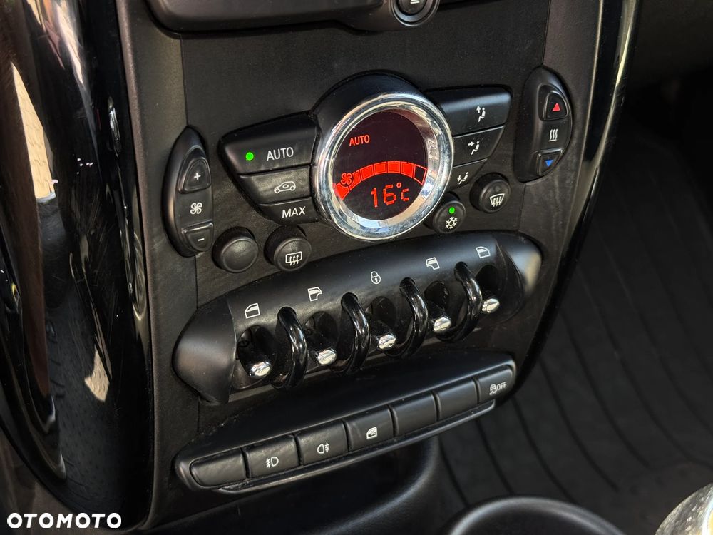 MINI Countryman - 24