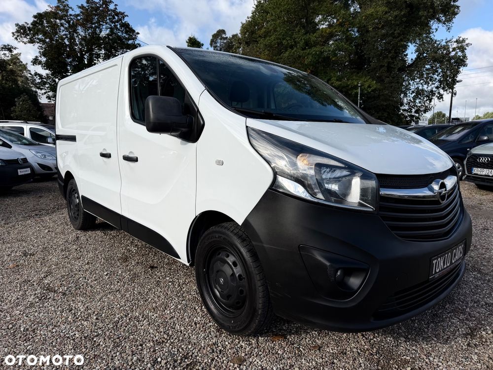 Opel Vivaro - 1