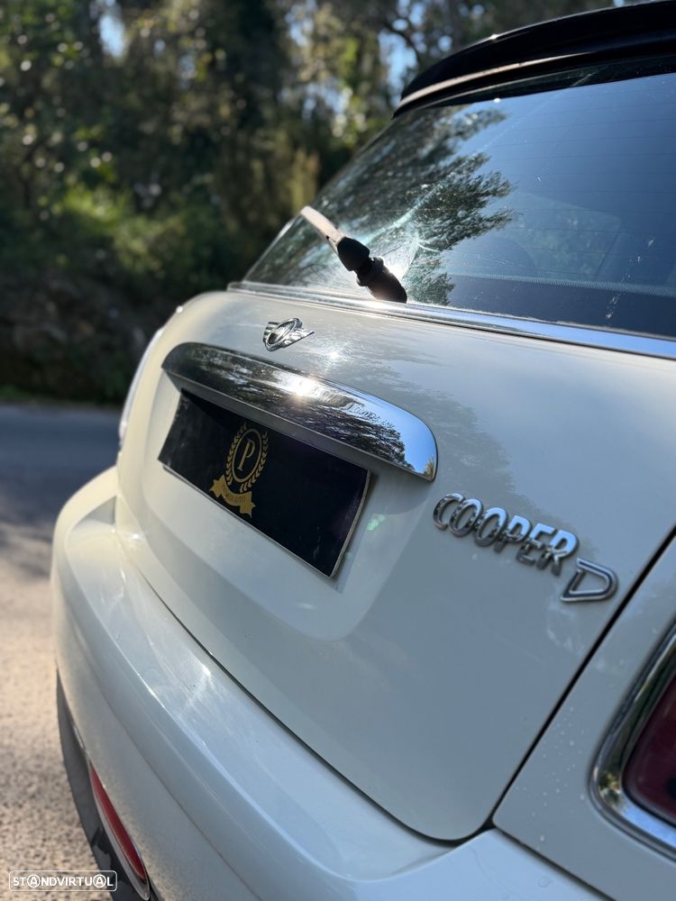MINI 3 Portas Cooper D - 17