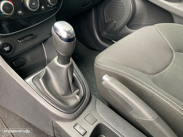 Renault Clio 1.5 dCi Zen - 17