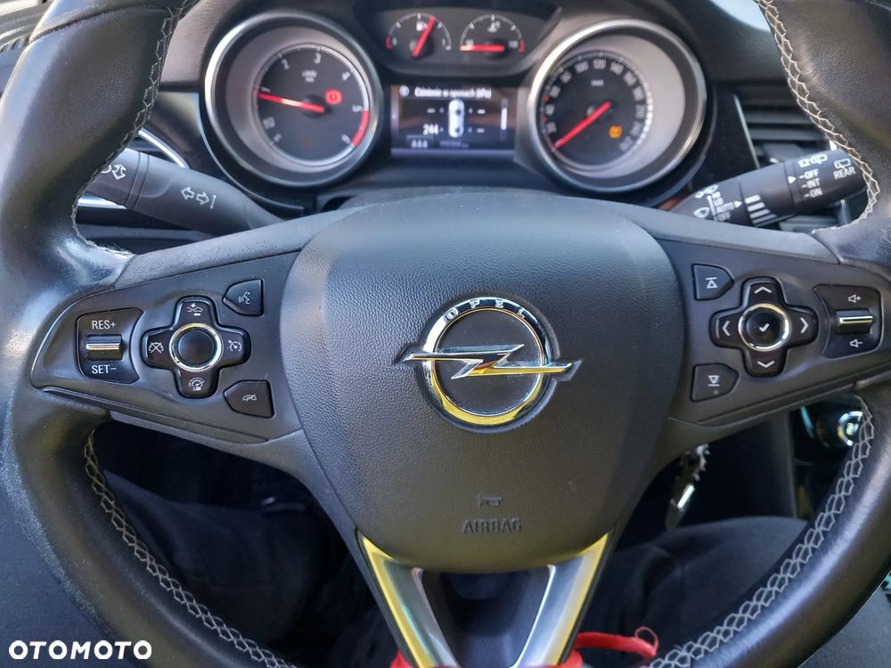 Opel Astra 1.6 CDTI Sport - 9