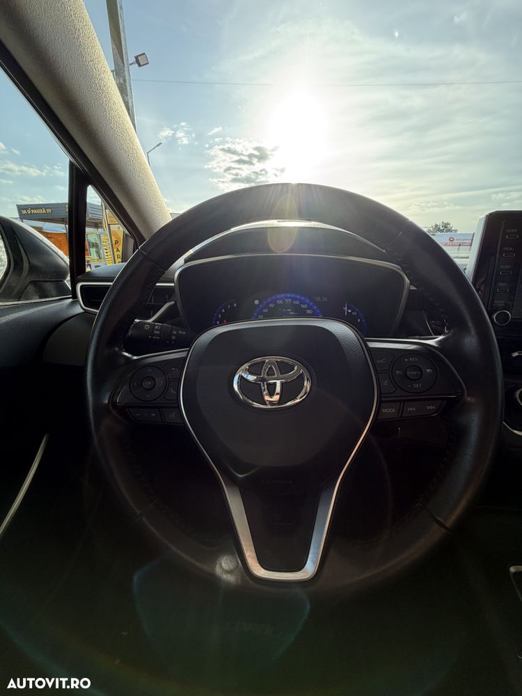 Toyota Corolla 1.6 CVT Exclusive - 16