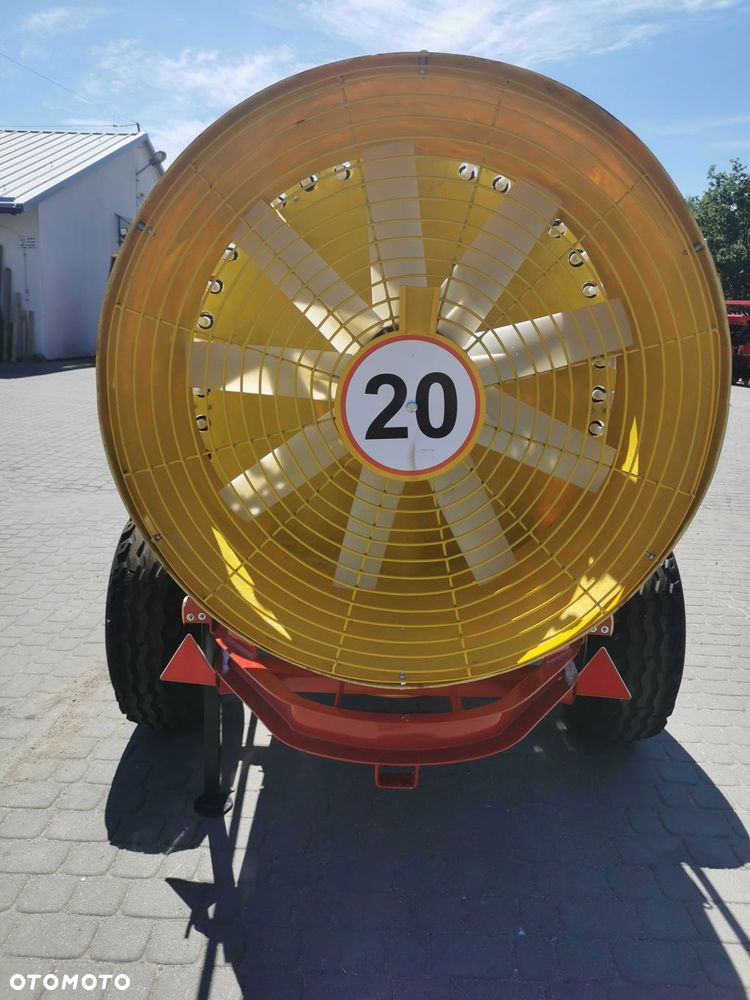 Opryskiwacze przyczepiany sadowniczy 1000L lub 1500L - 7