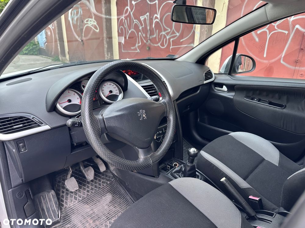 Peugeot 207 90 Sport - 7