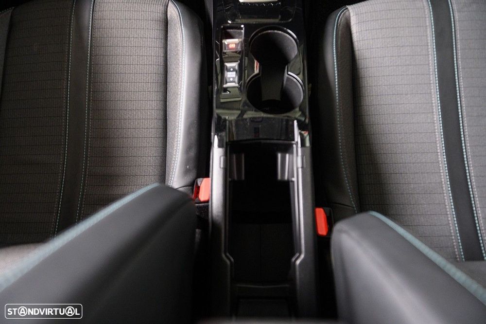 Peugeot e-2008 50 kWh Allure Pack - 51