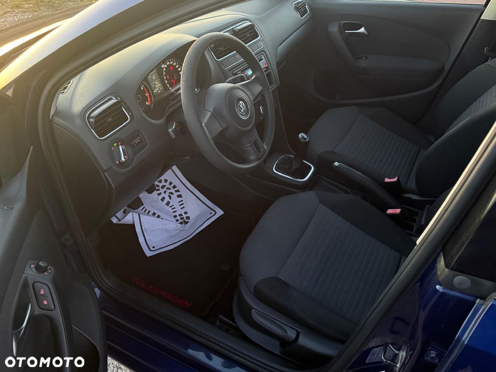 Volkswagen Polo 1.4 16V Basis - 6