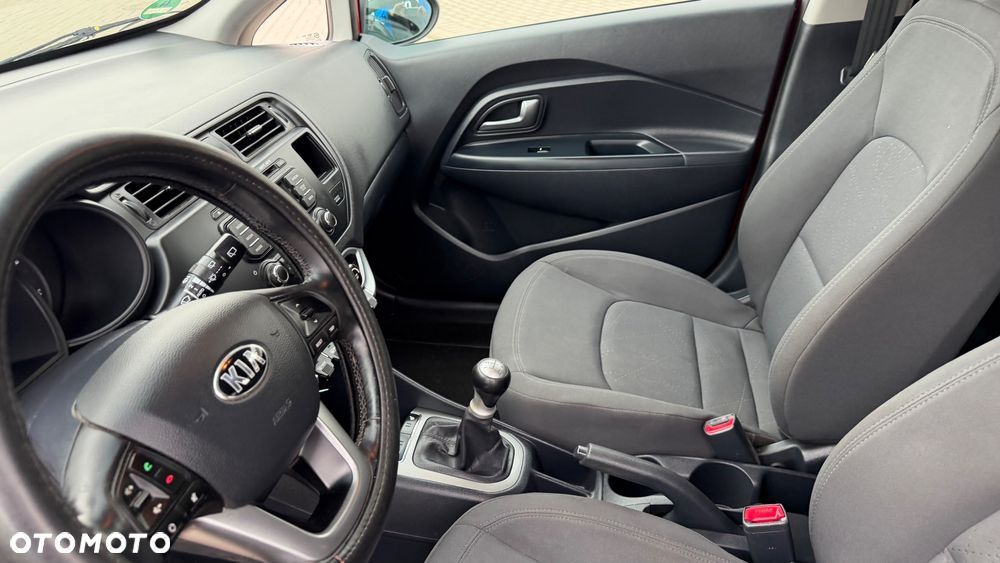 Kia Rio 1.4 Spirit - 17