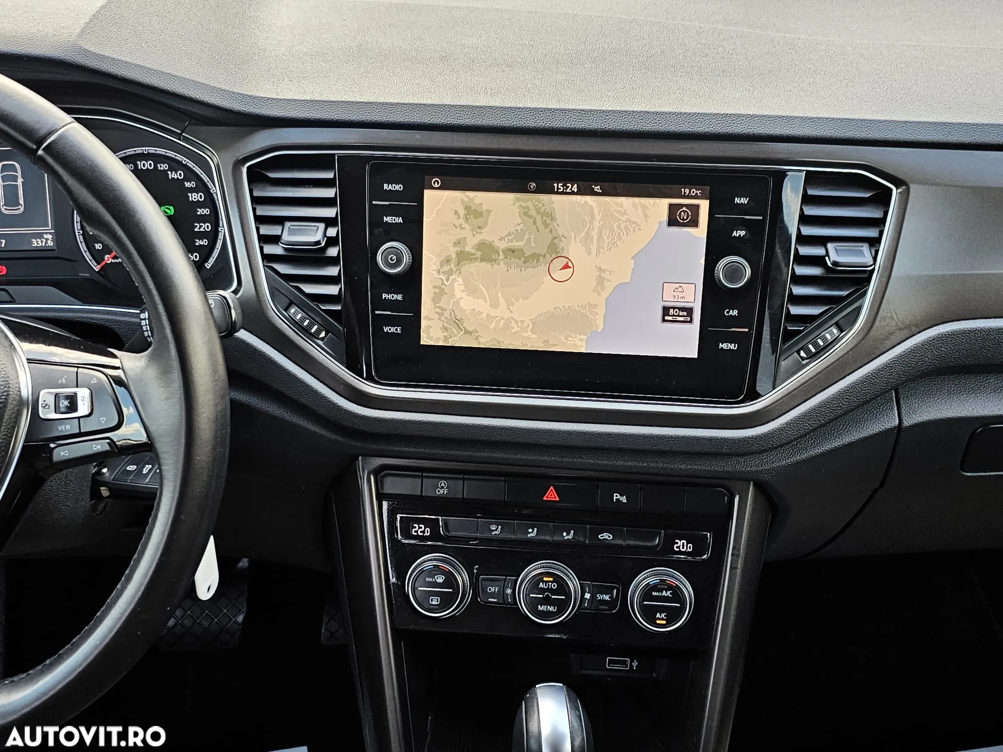 Volkswagen T-ROC 2.0 TDI DSG Style - 12