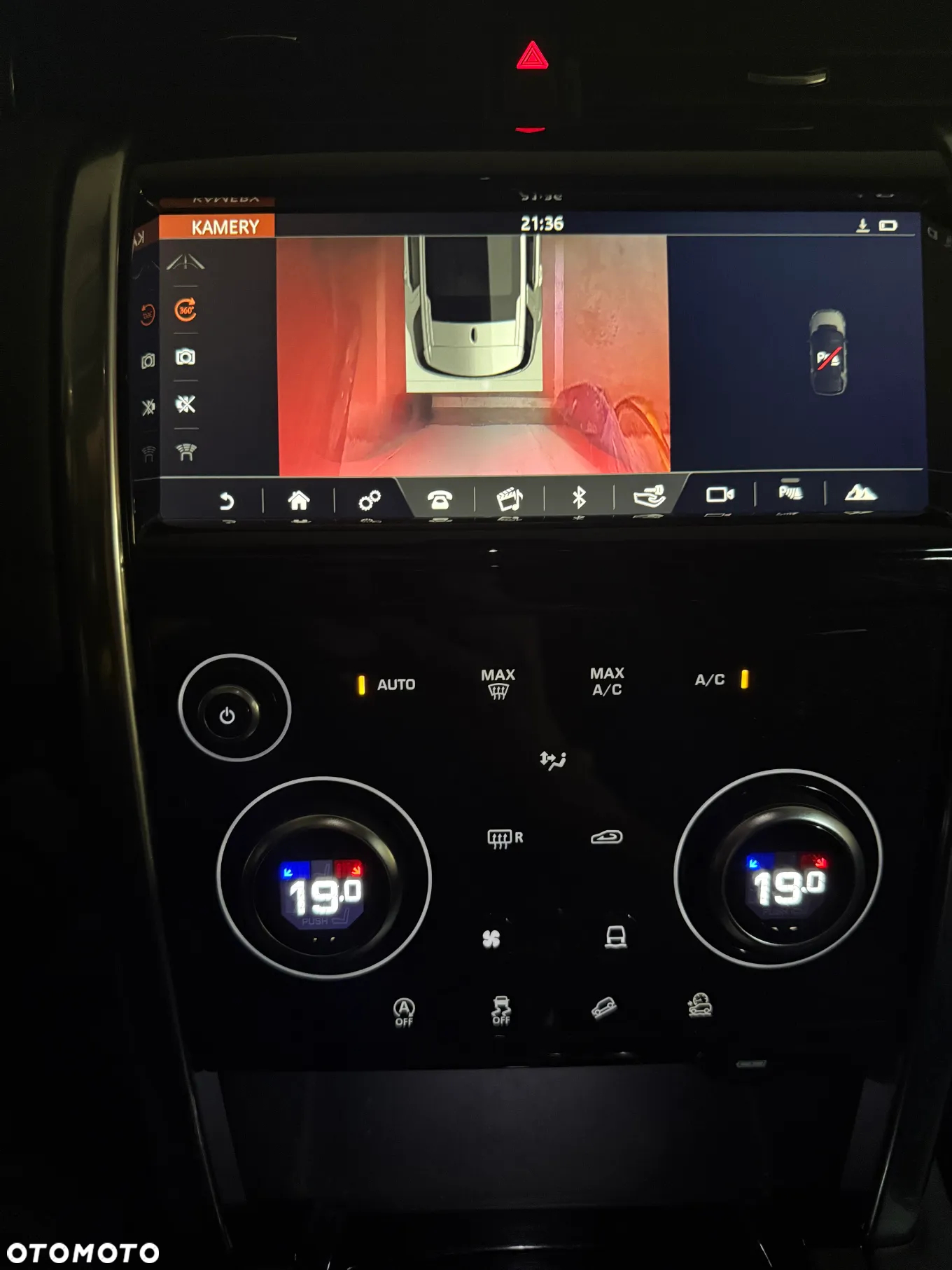 Land Rover Discovery Sport 2.0 D150 - 33