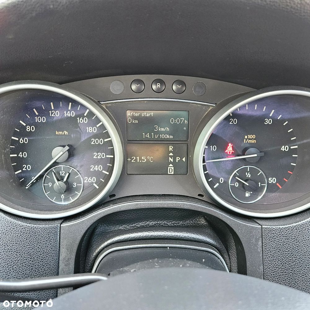 Mercedes-Benz ML 320 CDI 4Matic 7G-TRONIC - 22