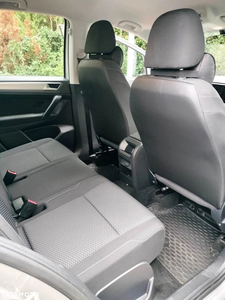 Volkswagen Golf Sportsvan VII SV 1.0 TSI Trendline - 18