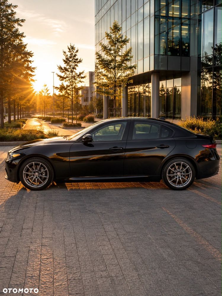 Alfa Romeo Giulia 2.0 Turbo Business - 8