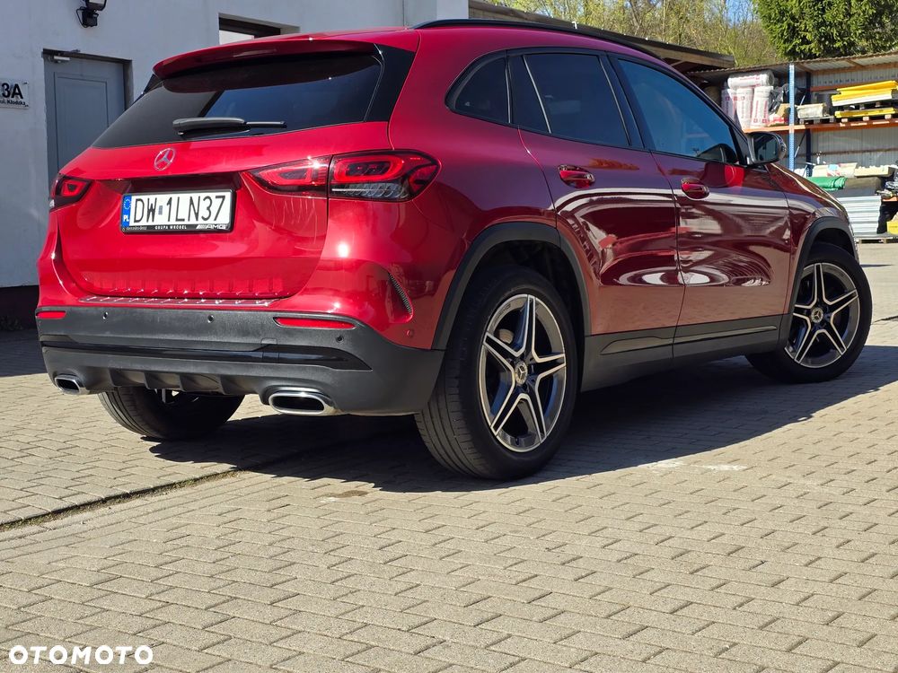 Mercedes-Benz GLA 200 AMG Line - 23