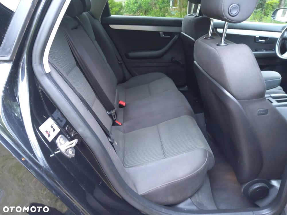 Audi A4 Avant 1.8T - 23