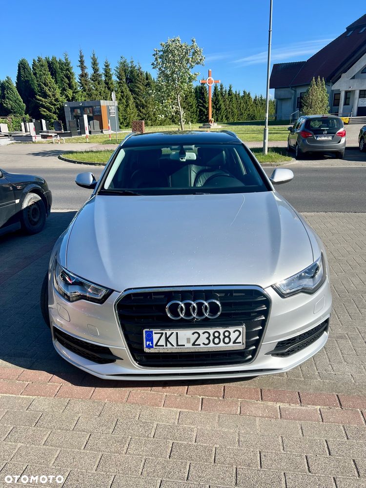 Audi A6 Avant - 1
