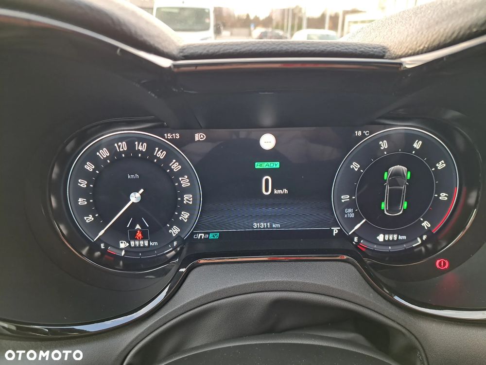 Alfa Romeo Tonale 1.3 PHEV Q4 Veloce - 10