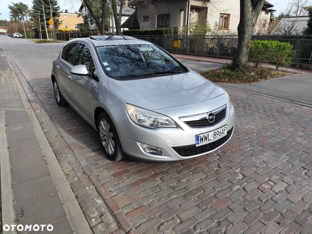 Opel Astra 1.4 T Cosmo S&S - 29