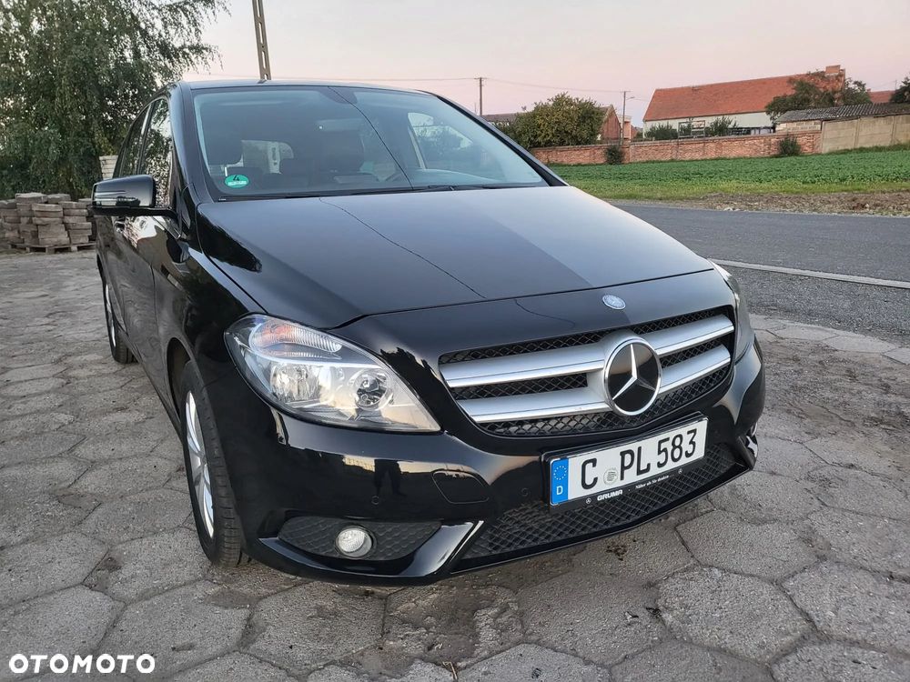 Mercedes-Benz Klasa B 180 - 21
