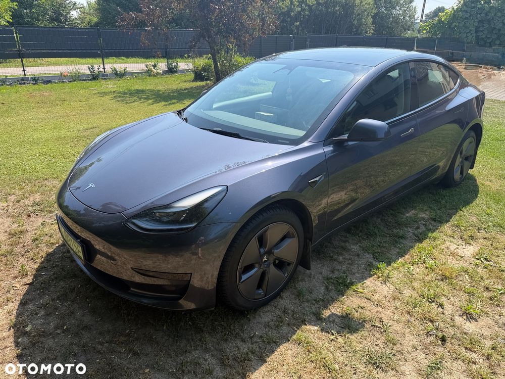 Tesla Model 3 RWD - 1