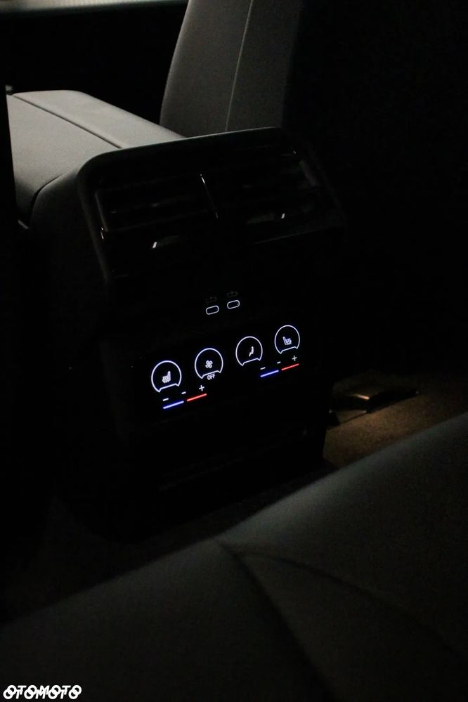 BMW Seria 5 520d xDrive mHEV - 12