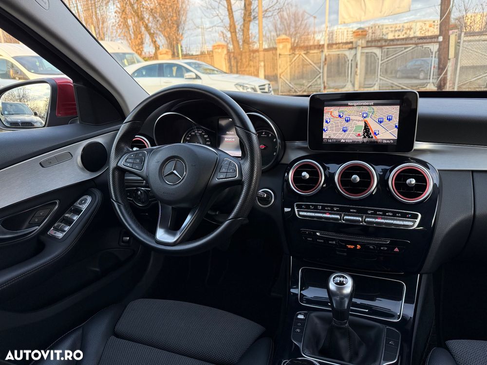Mercedes-Benz C 200 Avantgarde - 13