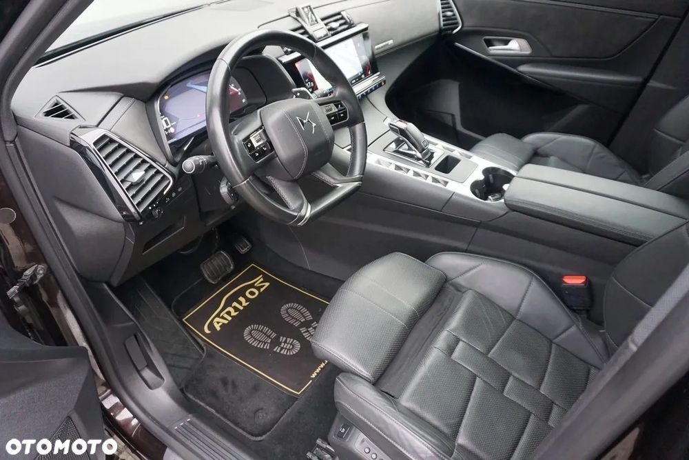 DS Automobiles DS 7 Crossback - 26