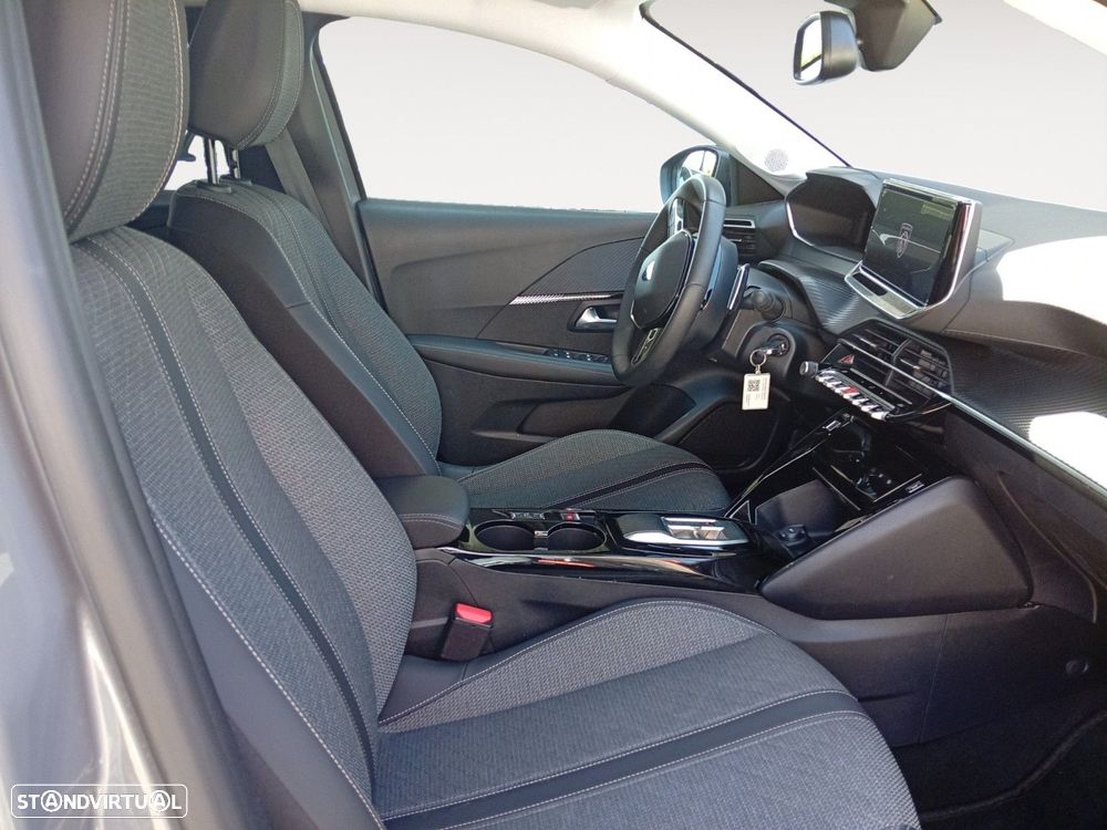 Peugeot 208 1.2 Hybrid Allure e-DCS6 - 15